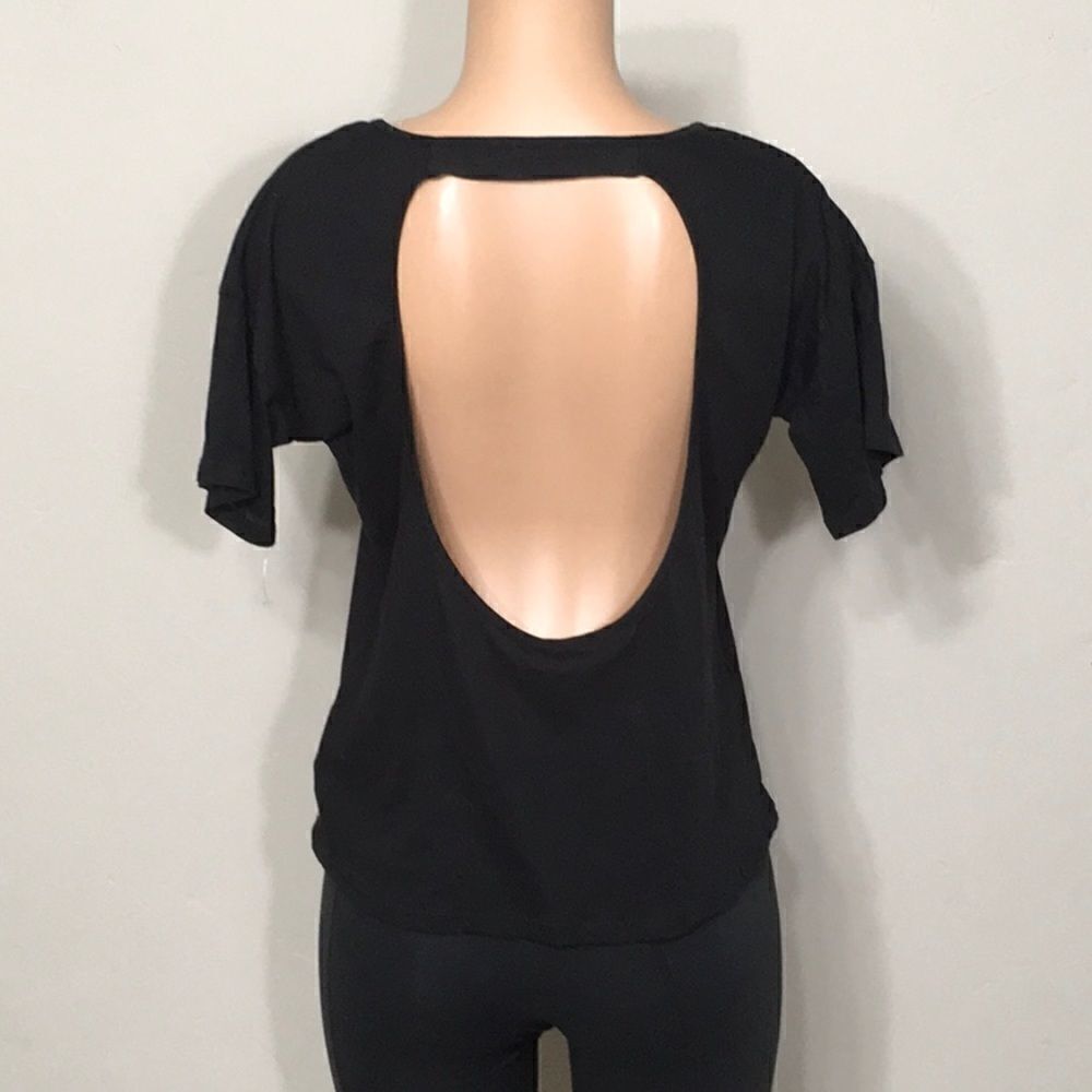Fabletics oversized Key Tee. NWOT - Picture 5 of 7